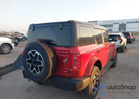 2024 Ford Bronco Outer Banks z USA, uszkodzony, nr VIN 1FMDE8BH9RLB43993